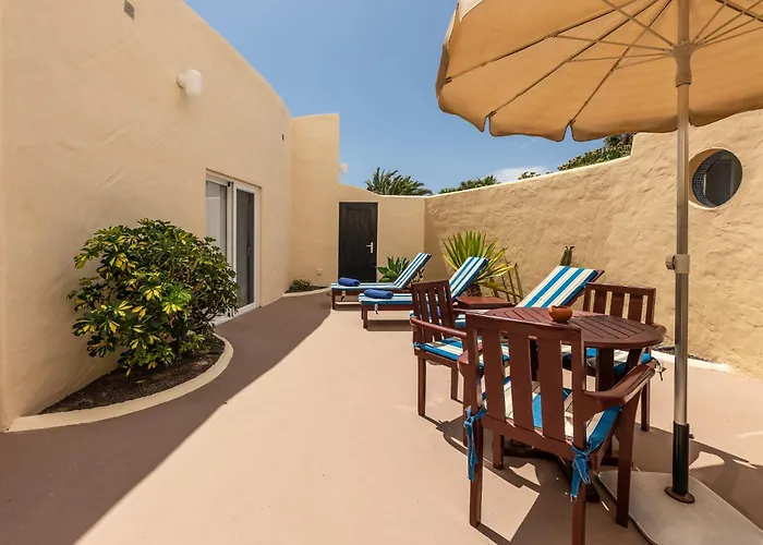 Hotel Livvo Risco Del Gato 4*